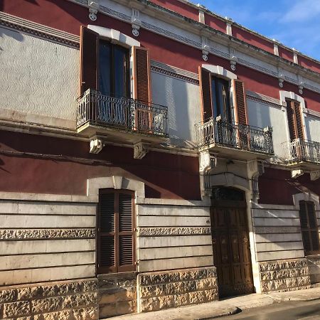 Palazzo De Bellis Vitti Nella Citta Delle Grotte Bed & Breakfast Castellana Grotte Exterior foto