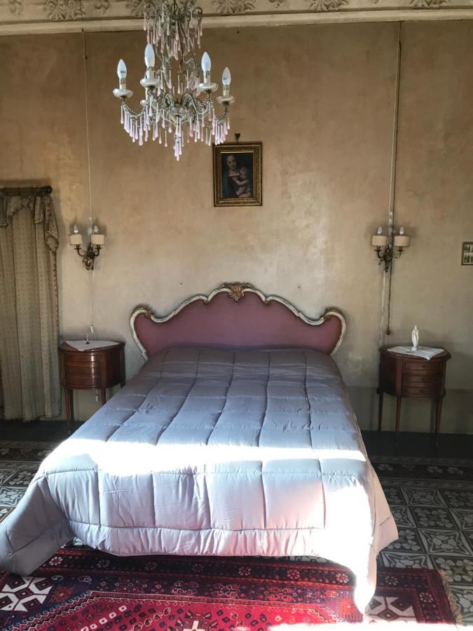 Palazzo De Bellis Vitti Nella Citta Delle Grotte Bed & Breakfast Castellana Grotte Exterior foto